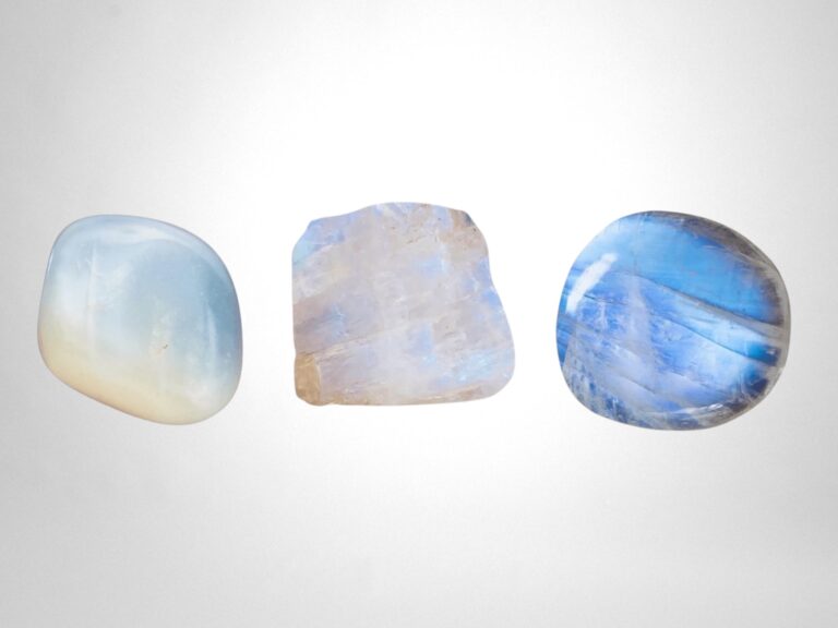 Moonstone meaning